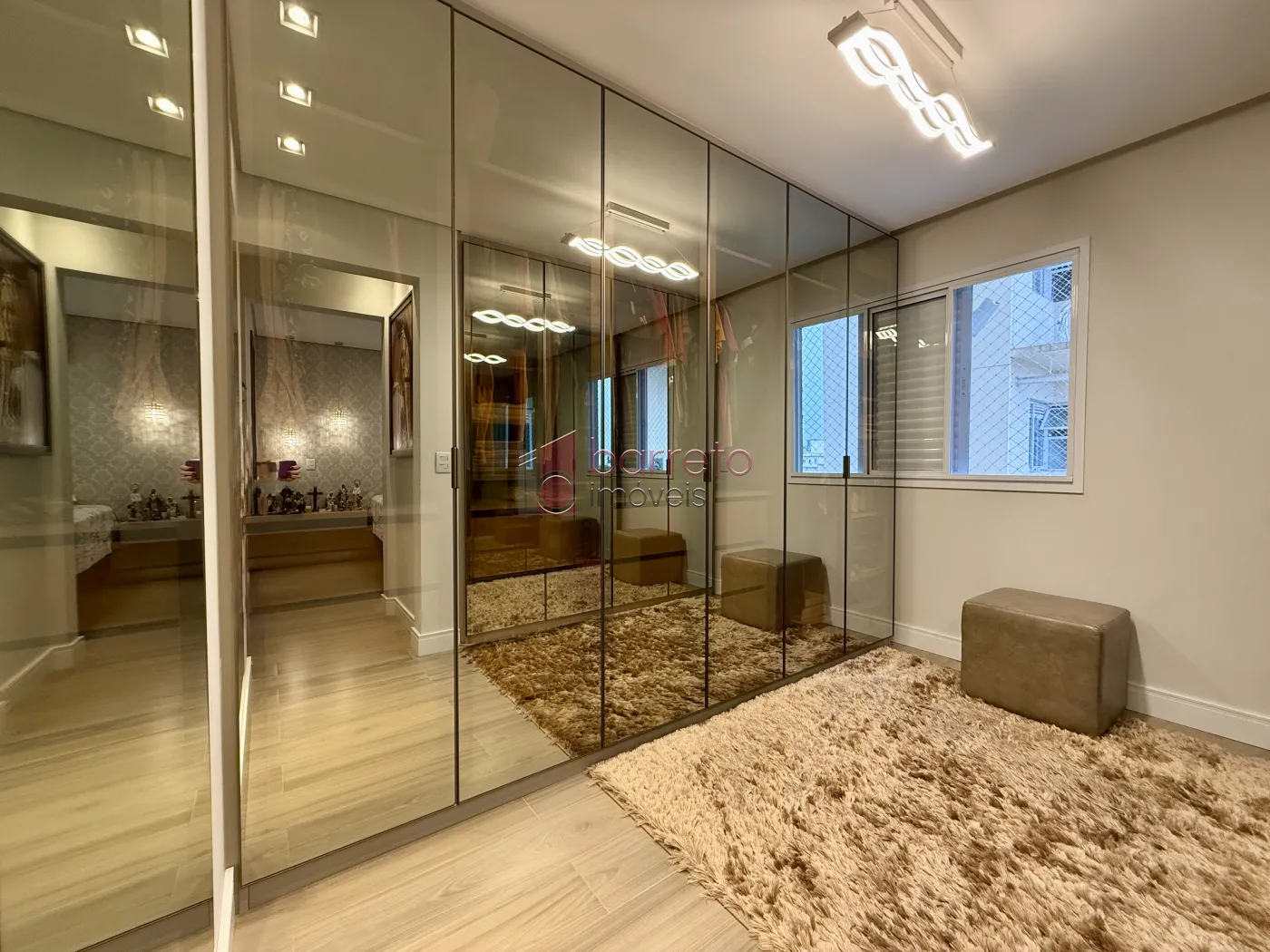 APARTAMENTO À VENDA NO CONDOMÍNIO LIBERTY EXCLUSIVE CLUB NO JARDIM MESSINA EM JUNDIAÍ/SP