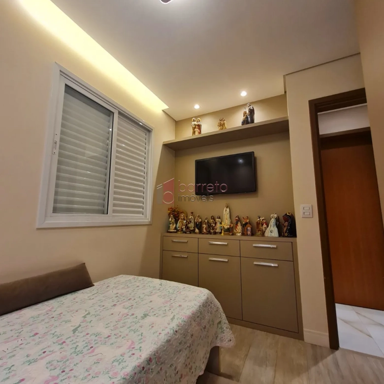 APARTAMENTO À VENDA NO CONDOMÍNIO LIBERTY EXCLUSIVE CLUB NO JARDIM MESSINA EM JUNDIAÍ/SP