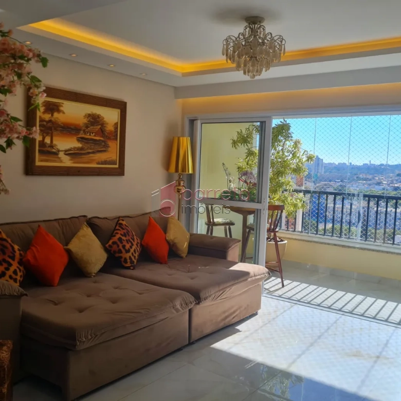 APARTAMENTO À VENDA NO CONDOMÍNIO LIBERTY EXCLUSIVE CLUB NO JARDIM MESSINA EM JUNDIAÍ/SP