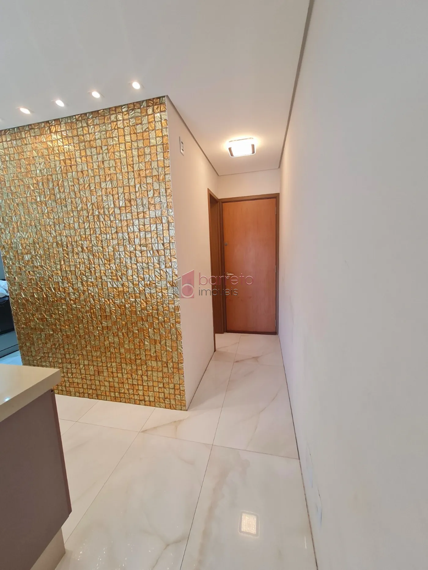 APARTAMENTO À VENDA NO CONDOMÍNIO LIBERTY EXCLUSIVE CLUB NO JARDIM MESSINA EM JUNDIAÍ/SP