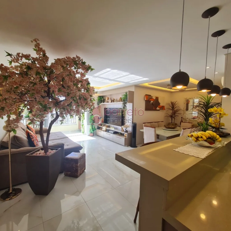 APARTAMENTO À VENDA NO CONDOMÍNIO LIBERTY EXCLUSIVE CLUB NO JARDIM MESSINA EM JUNDIAÍ/SP