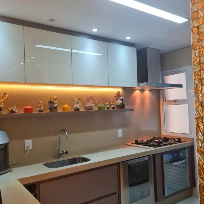 APARTAMENTO À VENDA NO CONDOMÍNIO LIBERTY EXCLUSIVE CLUB NO JARDIM MESSINA EM JUNDIAÍ/SP