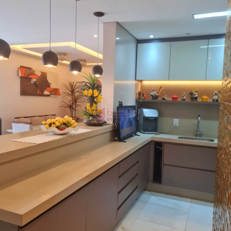 APARTAMENTO À VENDA NO CONDOMÍNIO LIBERTY EXCLUSIVE CLUB NO JARDIM MESSINA EM JUNDIAÍ/SP