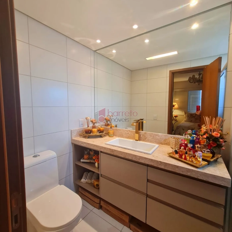 APARTAMENTO À VENDA NO CONDOMÍNIO LIBERTY EXCLUSIVE CLUB NO JARDIM MESSINA EM JUNDIAÍ/SP