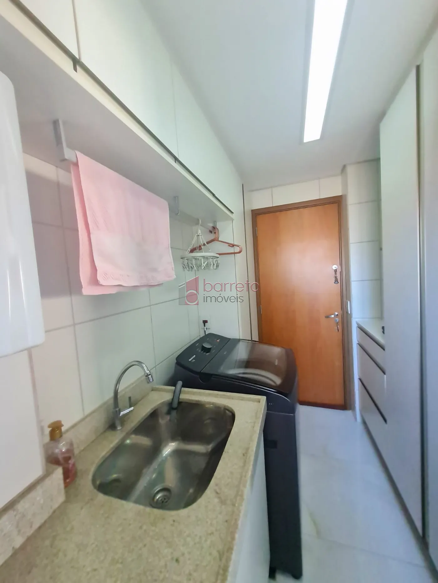 APARTAMENTO À VENDA NO CONDOMÍNIO LIBERTY EXCLUSIVE CLUB NO JARDIM MESSINA EM JUNDIAÍ/SP
