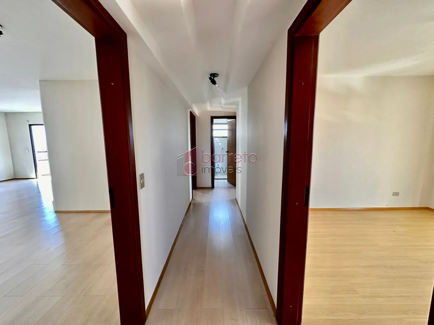 APARTAMENTO À VENDA NO EDIFÍCIO TROPICAL – JARDIM PARIS – JUNDIAÍ/SP