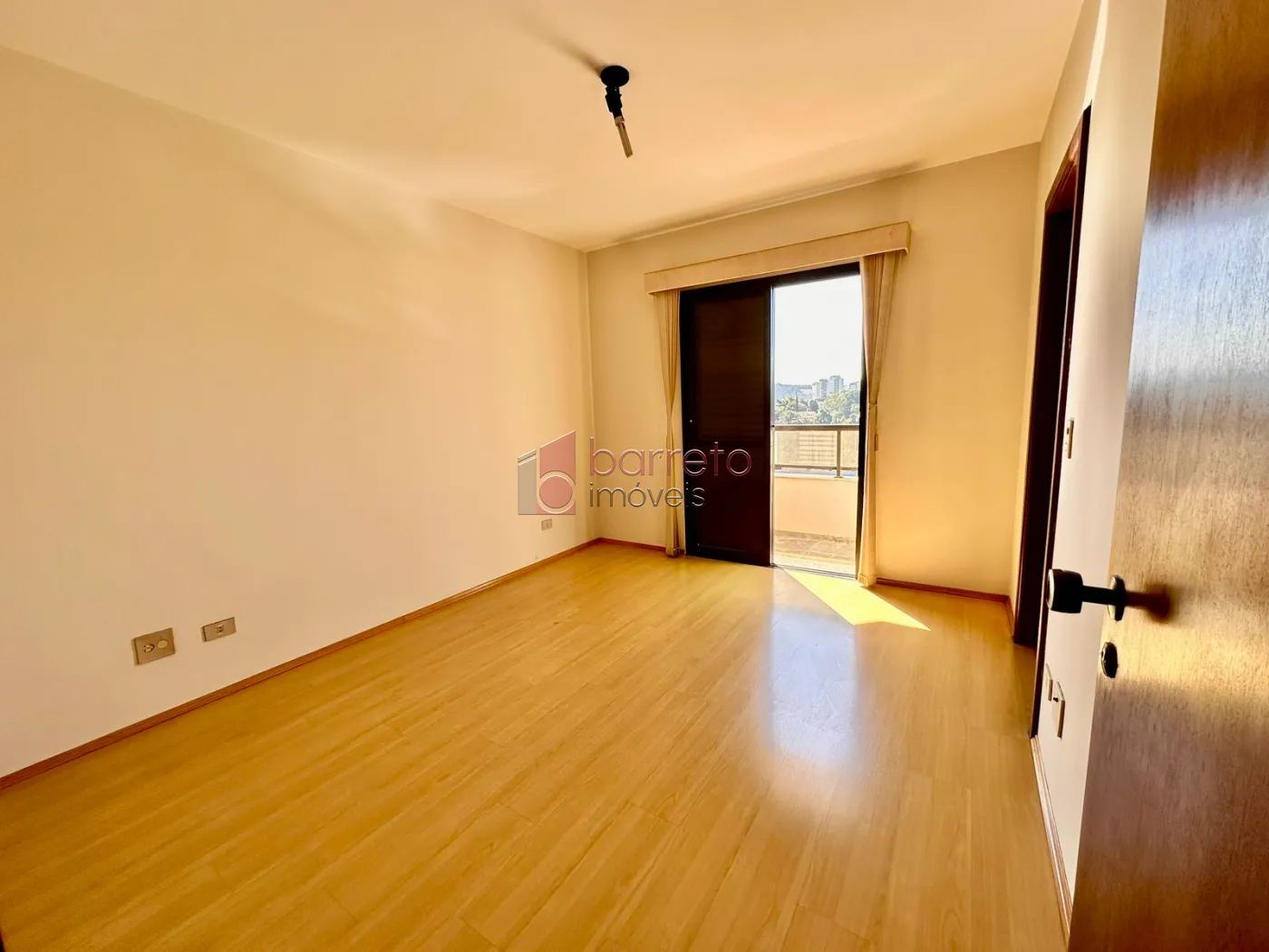 APARTAMENTO À VENDA NO EDIFÍCIO TROPICAL – JARDIM PARIS – JUNDIAÍ/SP