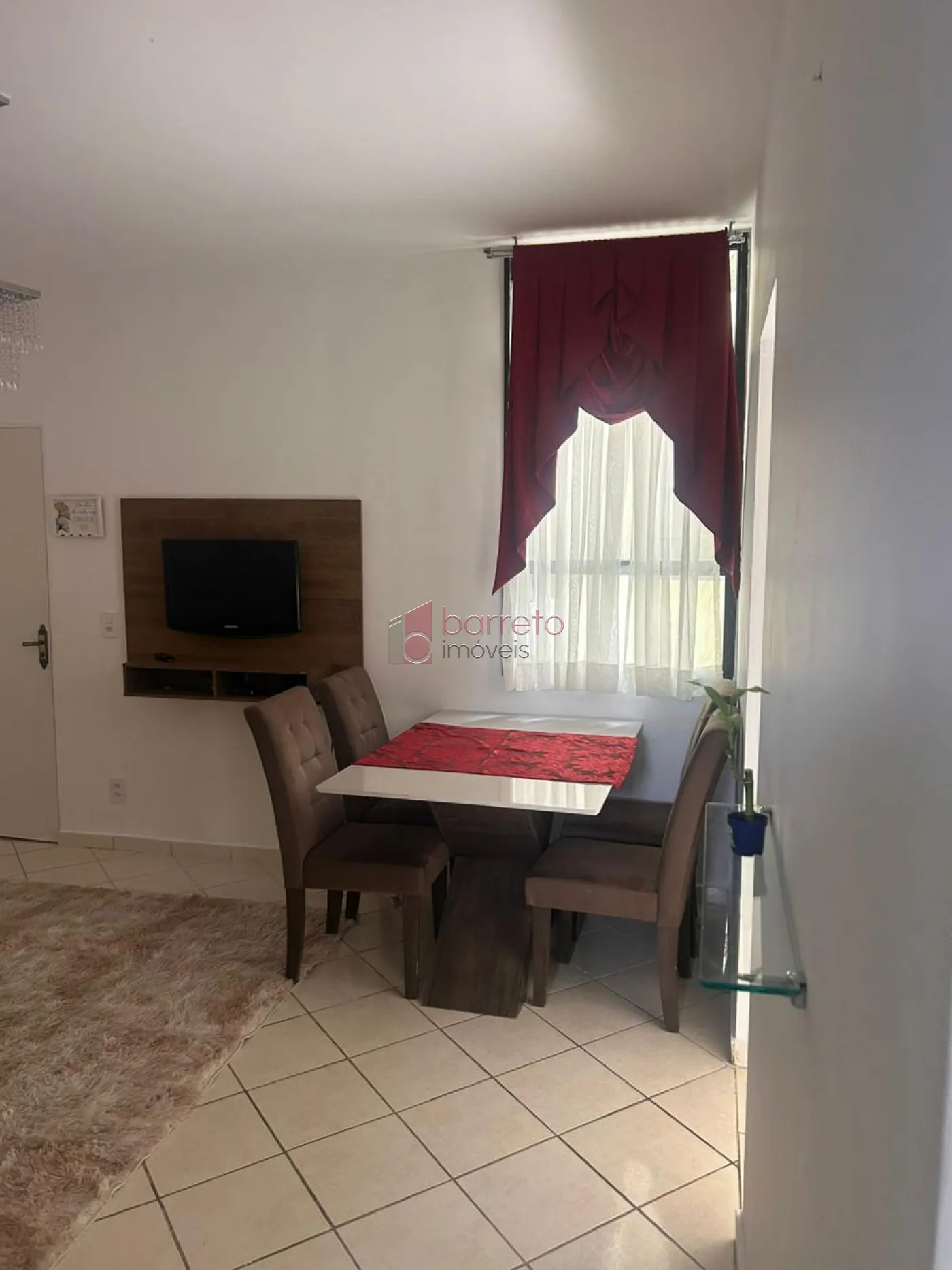 APARTAMENTO MOBILIADO PARA LOCAÇÃO NO CONDOMÍNIO CHÁCARA DAS FLORES II – JUNDIAÍ/SP
