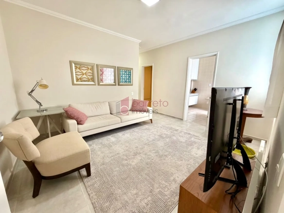 APARTAMENTO PORTEIRA FECHADA COM 02 QUARTOS À VENDA NO CONDOMÍNIO CHÁCARA DAS FLORES – JUNDIAÍ/SP