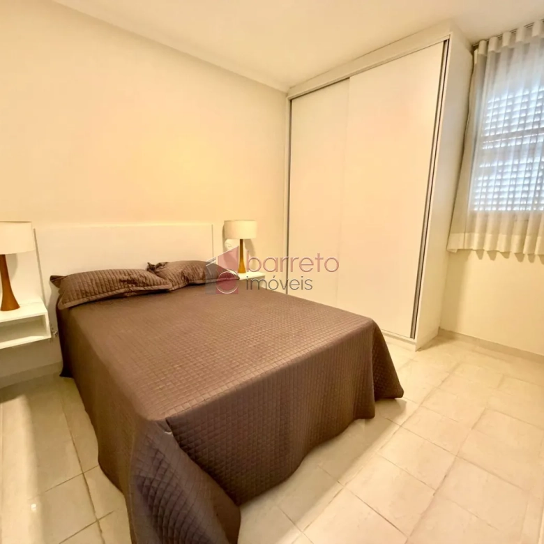 APARTAMENTO PORTEIRA FECHADA COM 02 QUARTOS À VENDA NO CONDOMÍNIO CHÁCARA DAS FLORES – JUNDIAÍ/SP