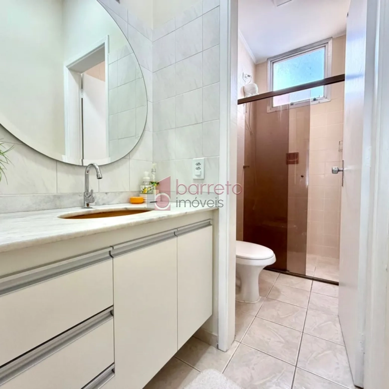 APARTAMENTO PORTEIRA FECHADA COM 02 QUARTOS À VENDA NO CONDOMÍNIO CHÁCARA DAS FLORES – JUNDIAÍ/SP