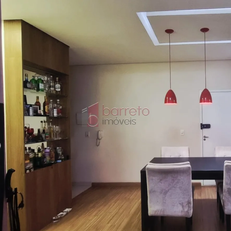 APARTAMENTO À VENDA NO CONDOMÍNIO VITÓRIA EM JUNDIAÍ/SP