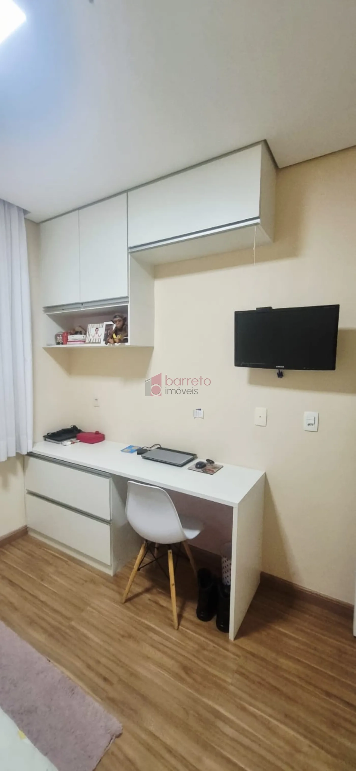 APARTAMENTO À VENDA NO CONDOMÍNIO VITÓRIA EM JUNDIAÍ/SP
