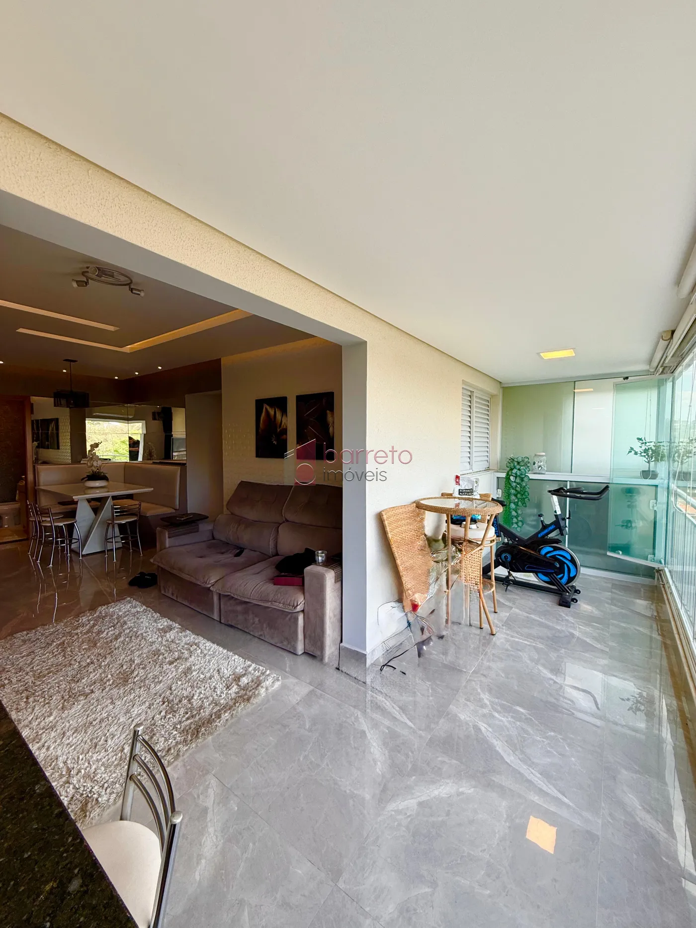 APARTAMENTO À VENDA NO CONDOMÍNIO OLIVIO BOA EM JUNDIAÍ/SP