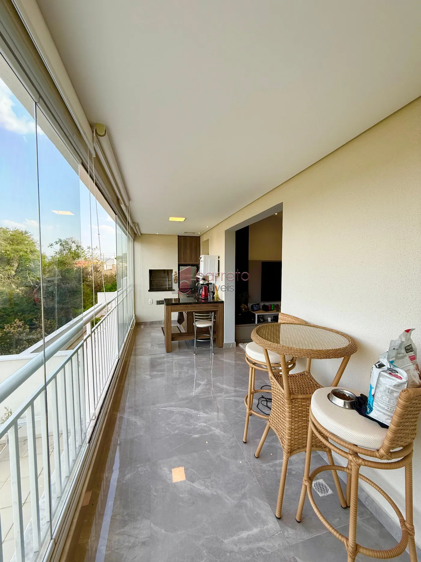APARTAMENTO À VENDA NO CONDOMÍNIO OLIVIO BOA EM JUNDIAÍ/SP