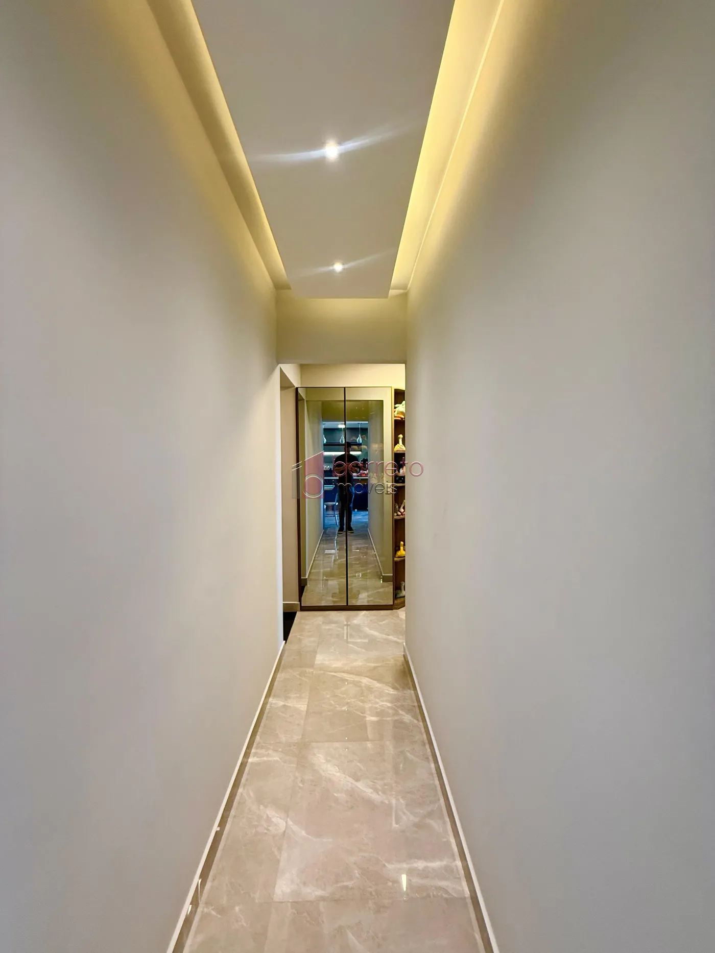 APARTAMENTO À VENDA NO CONDOMÍNIO OLIVIO BOA EM JUNDIAÍ/SP