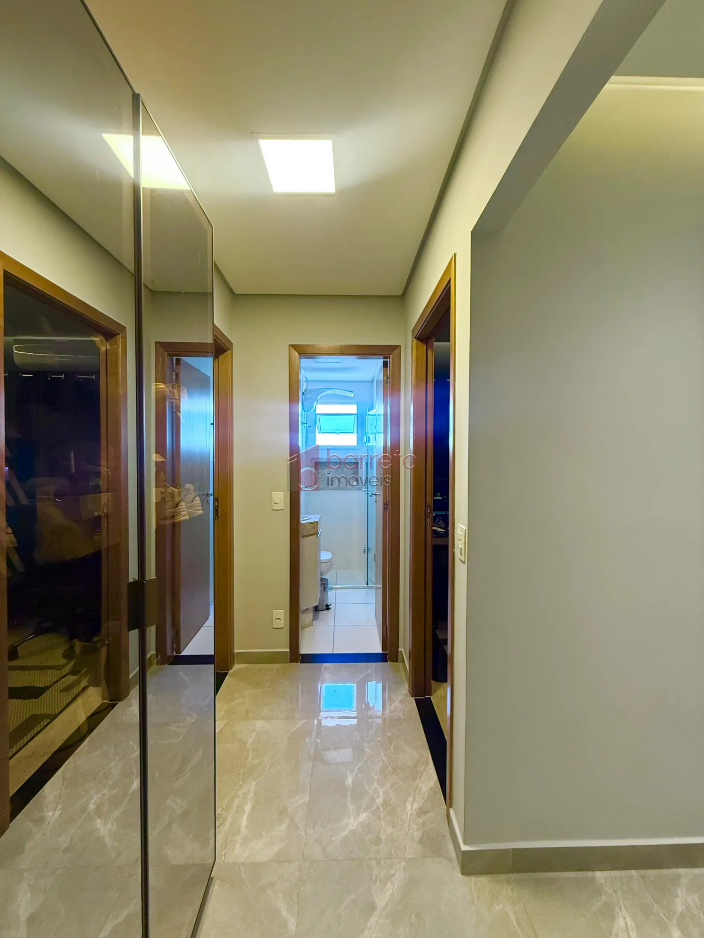 APARTAMENTO À VENDA NO CONDOMÍNIO OLIVIO BOA EM JUNDIAÍ/SP
