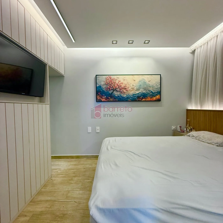 APARTAMENTO À VENDA NO CONDOMÍNIO OLIVIO BOA EM JUNDIAÍ/SP