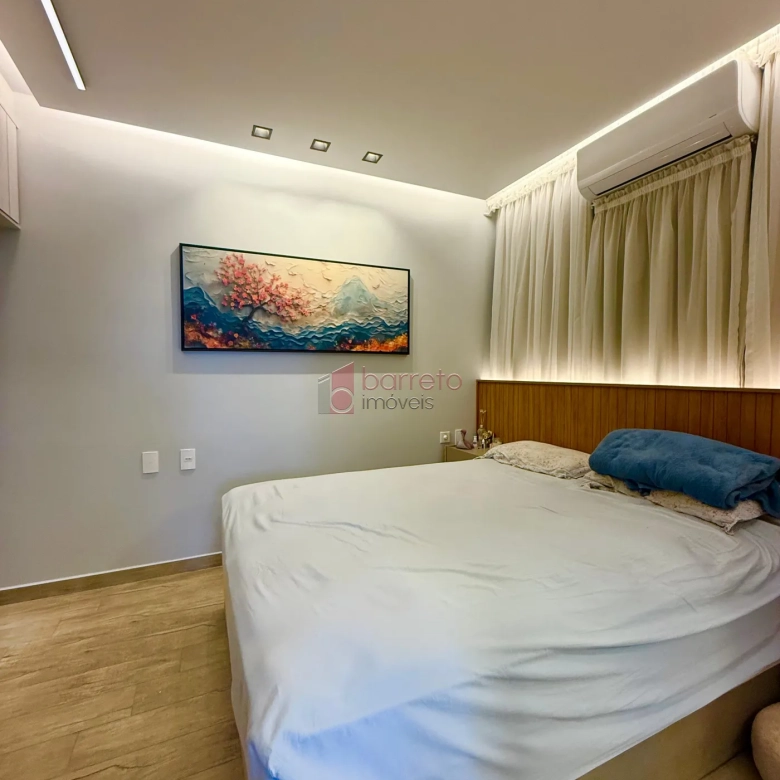 APARTAMENTO À VENDA NO CONDOMÍNIO OLIVIO BOA EM JUNDIAÍ/SP