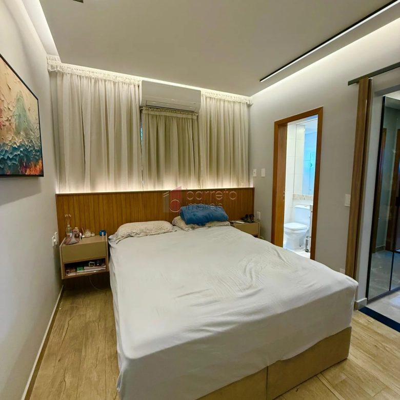 APARTAMENTO À VENDA NO CONDOMÍNIO OLIVIO BOA EM JUNDIAÍ/SP
