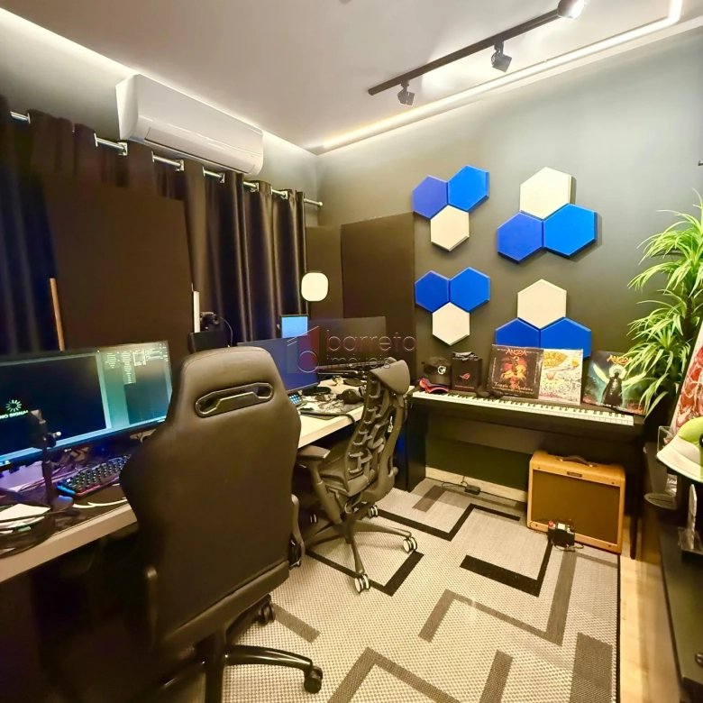 APARTAMENTO À VENDA NO CONDOMÍNIO OLIVIO BOA EM JUNDIAÍ/SP