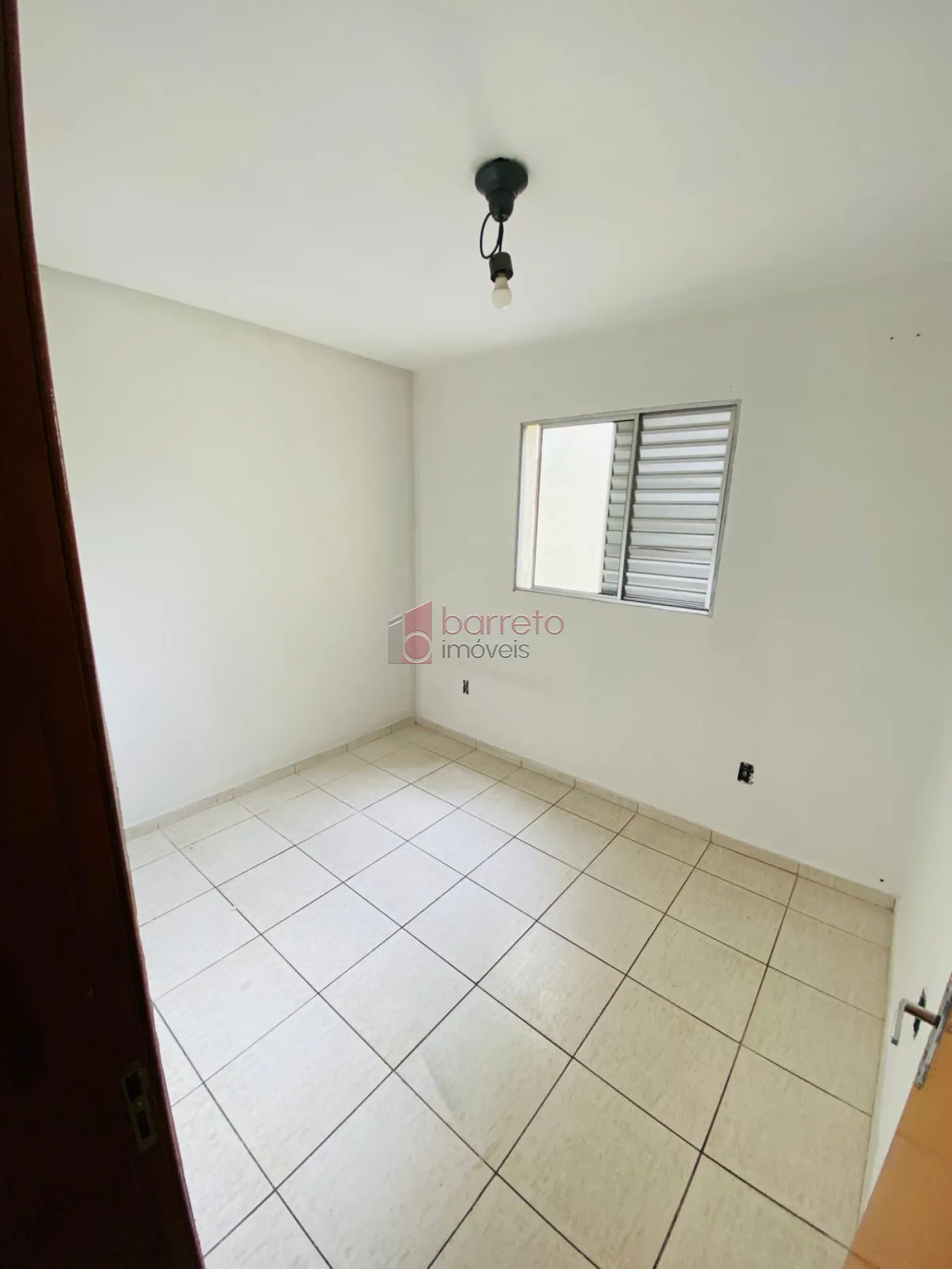APARTAMENTO À VENDA NO CONDOMÍNIO ITALY EM JUNDIAÍ/SP