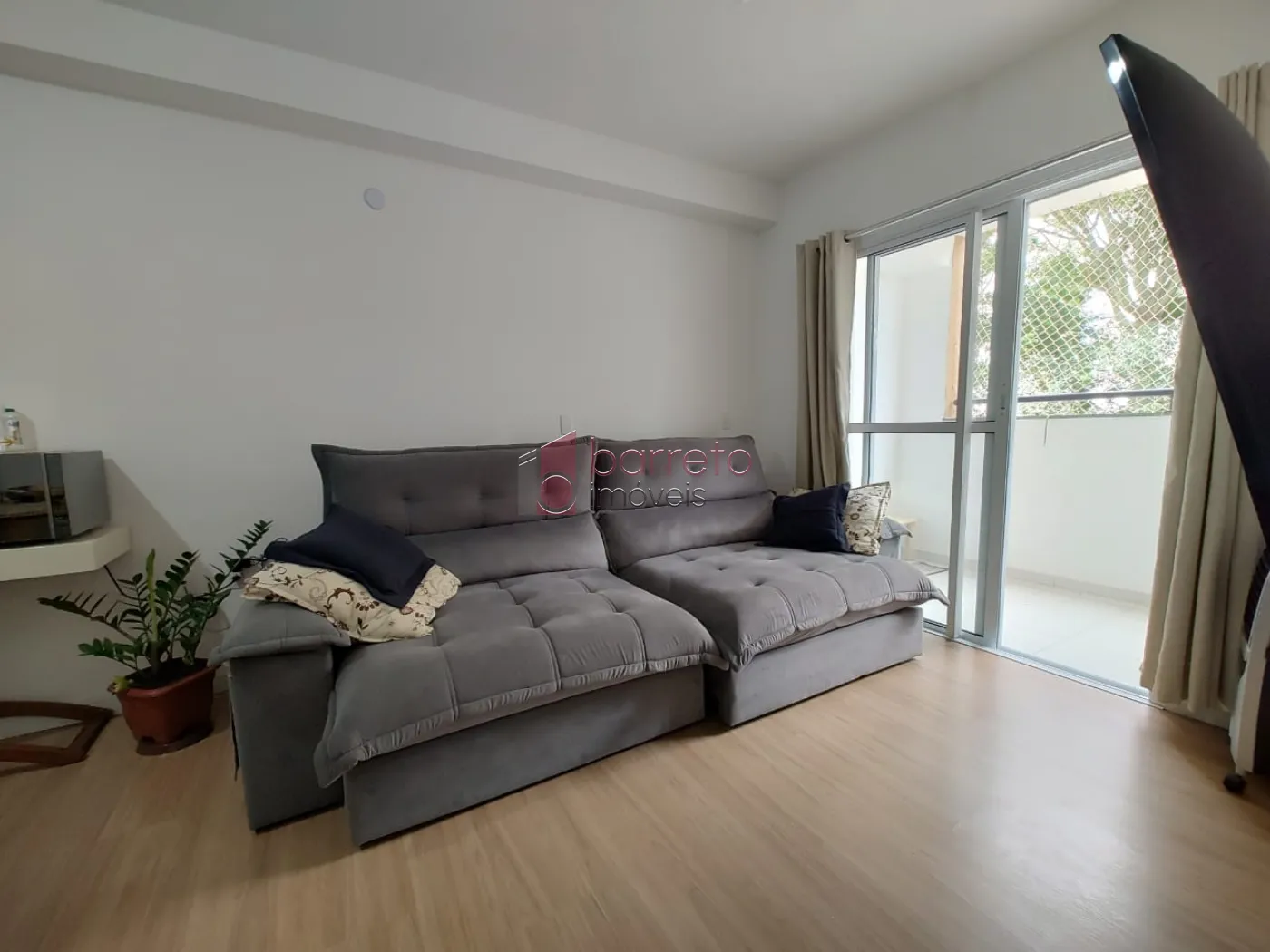 APARTAMENTO À VENDA NO CONDOMÍNIO LIFE NO BAIRRO ENGORDADOURO EM JUNDIAÍ/SP