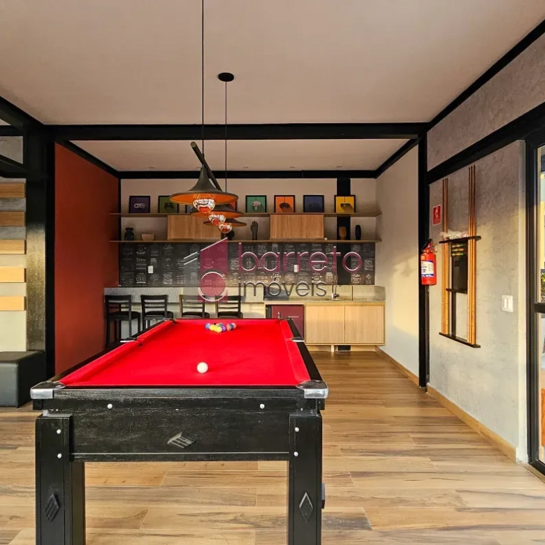 APARTAMENTO À VENDA NO CONDOMÍNIO LIFE NO BAIRRO ENGORDADOURO EM JUNDIAÍ/SP