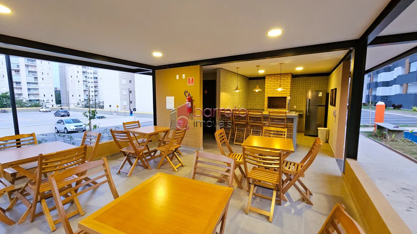 APARTAMENTO À VENDA NO CONDOMÍNIO LIFE NO BAIRRO ENGORDADOURO EM JUNDIAÍ/SP