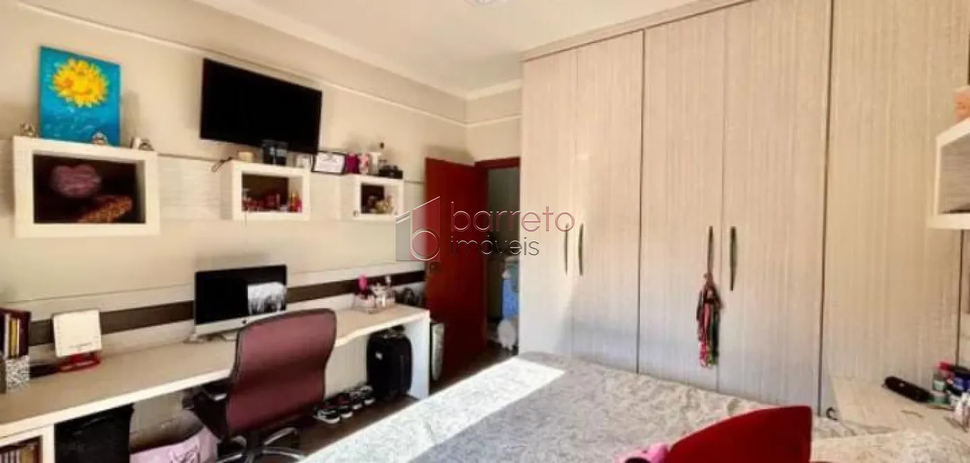 CASA À VENDA NO CONDOMÍNIO RESERVA DA SERRA NO BAIRRO MEDEIROS EM JUNDIAÍ/SP