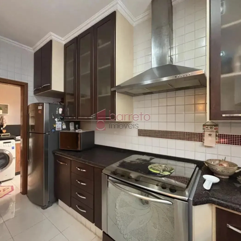 CASA À VENDA NO CONDOMÍNIO RESERVA DA SERRA NO BAIRRO MEDEIROS EM JUNDIAÍ/SP