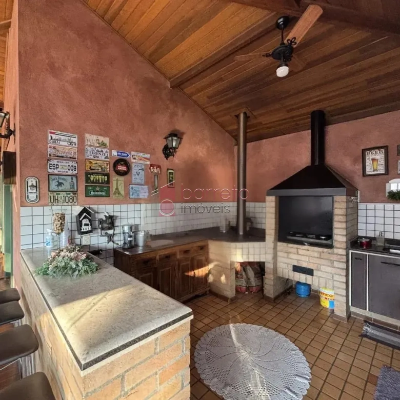 CASA À VENDA NO CONDOMÍNIO RESERVA DA SERRA NO BAIRRO MEDEIROS EM JUNDIAÍ/SP