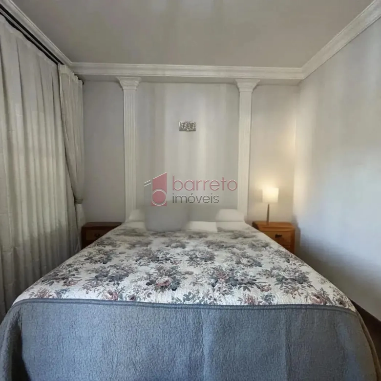 CASA À VENDA NO CONDOMÍNIO RESERVA DA SERRA NO BAIRRO MEDEIROS EM JUNDIAÍ/SP