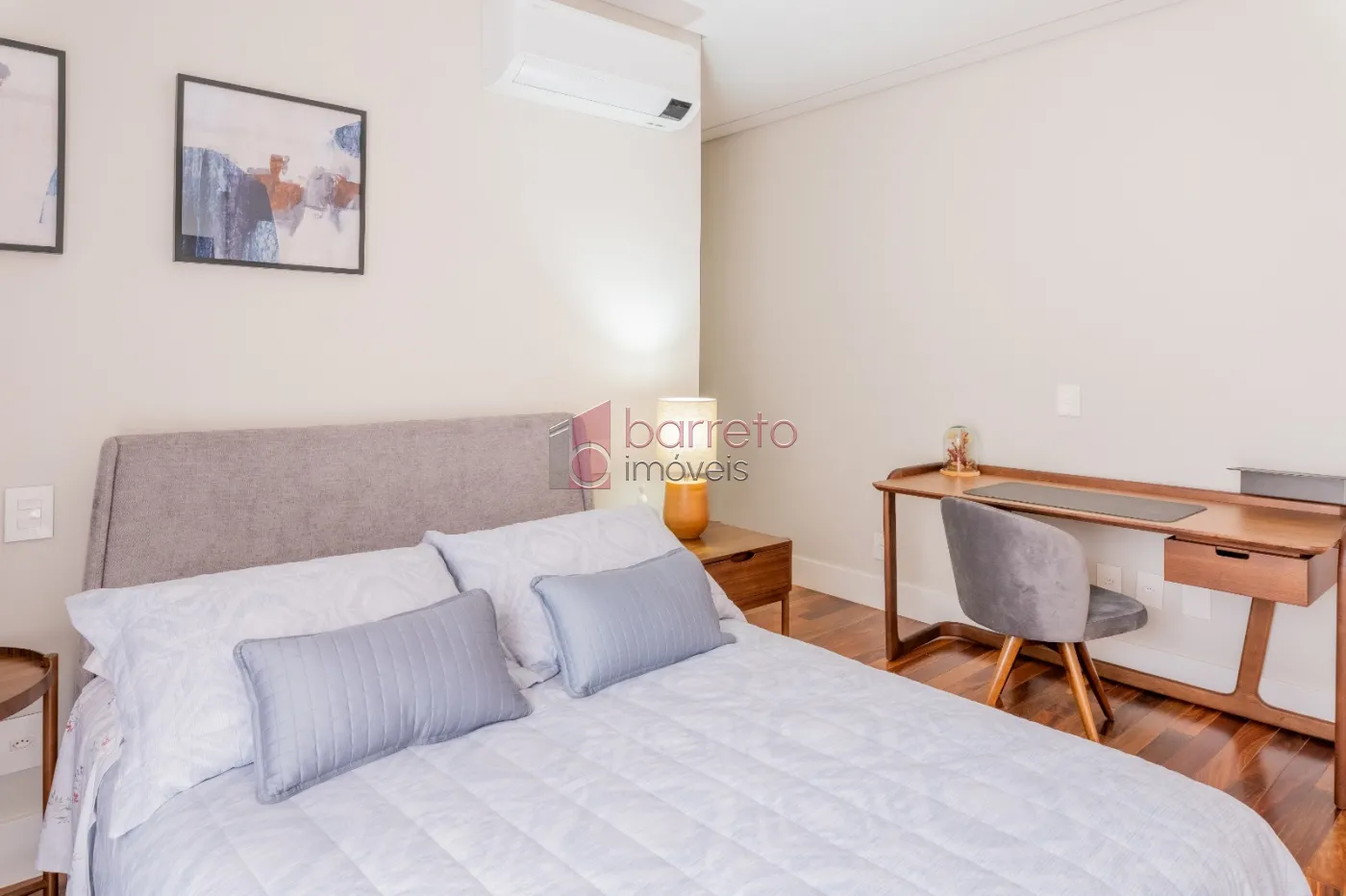 SOBRADO ALTO PADRÃO – 04 QUARTOS – JUNDIAÍ/SP