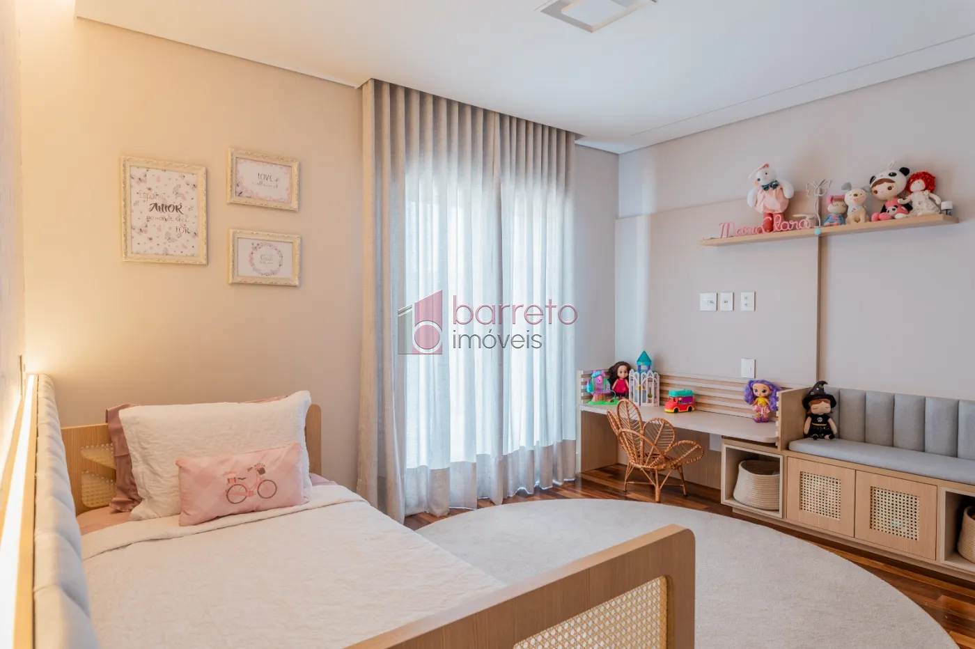 SOBRADO ALTO PADRÃO – 04 QUARTOS – JUNDIAÍ/SP