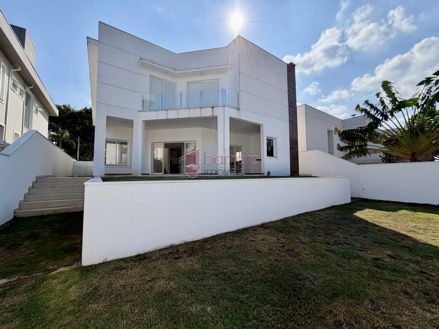 SOBRADO À VENDA – 04 QUARTOS – RESERVA DA SERRA – JUNDIAÍ/SP