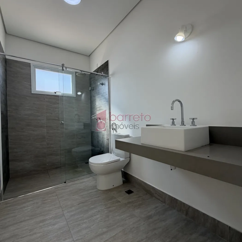 SOBRADO À VENDA – 04 QUARTOS – RESERVA DA SERRA – JUNDIAÍ/SP