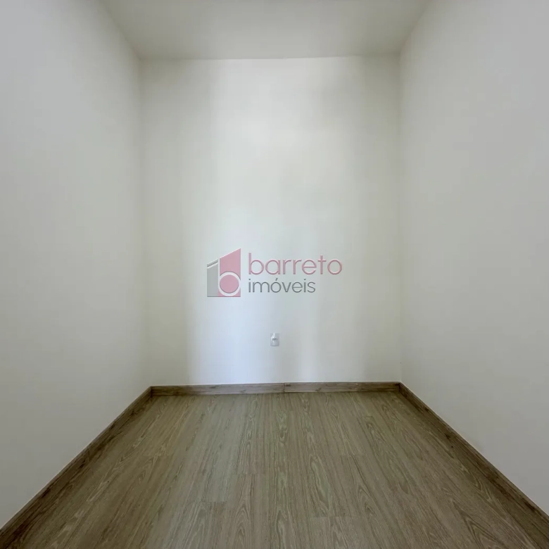 SOBRADO À VENDA – 04 QUARTOS – RESERVA DA SERRA – JUNDIAÍ/SP