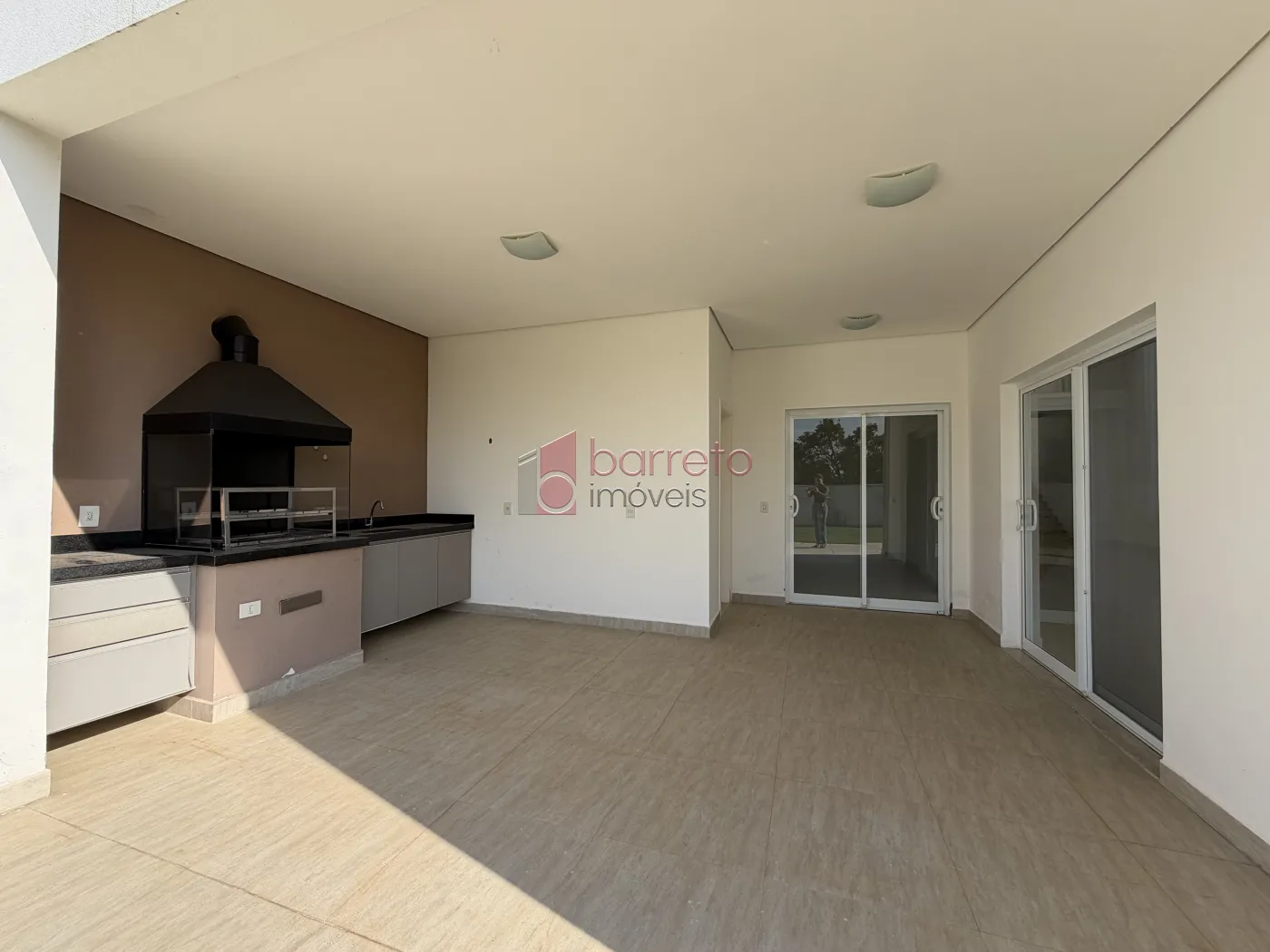 SOBRADO À VENDA – 04 QUARTOS – RESERVA DA SERRA – JUNDIAÍ/SP