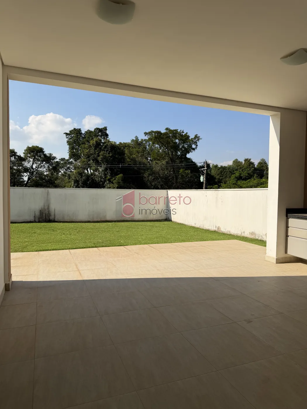 SOBRADO À VENDA – 04 QUARTOS – RESERVA DA SERRA – JUNDIAÍ/SP