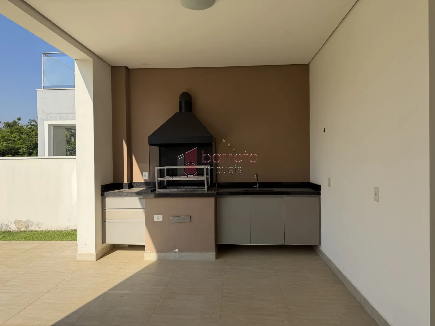 SOBRADO À VENDA – 04 QUARTOS – RESERVA DA SERRA – JUNDIAÍ/SP
