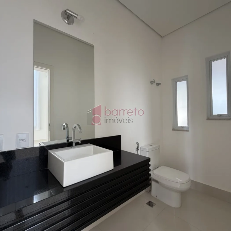 SOBRADO À VENDA – 04 QUARTOS – RESERVA DA SERRA – JUNDIAÍ/SP