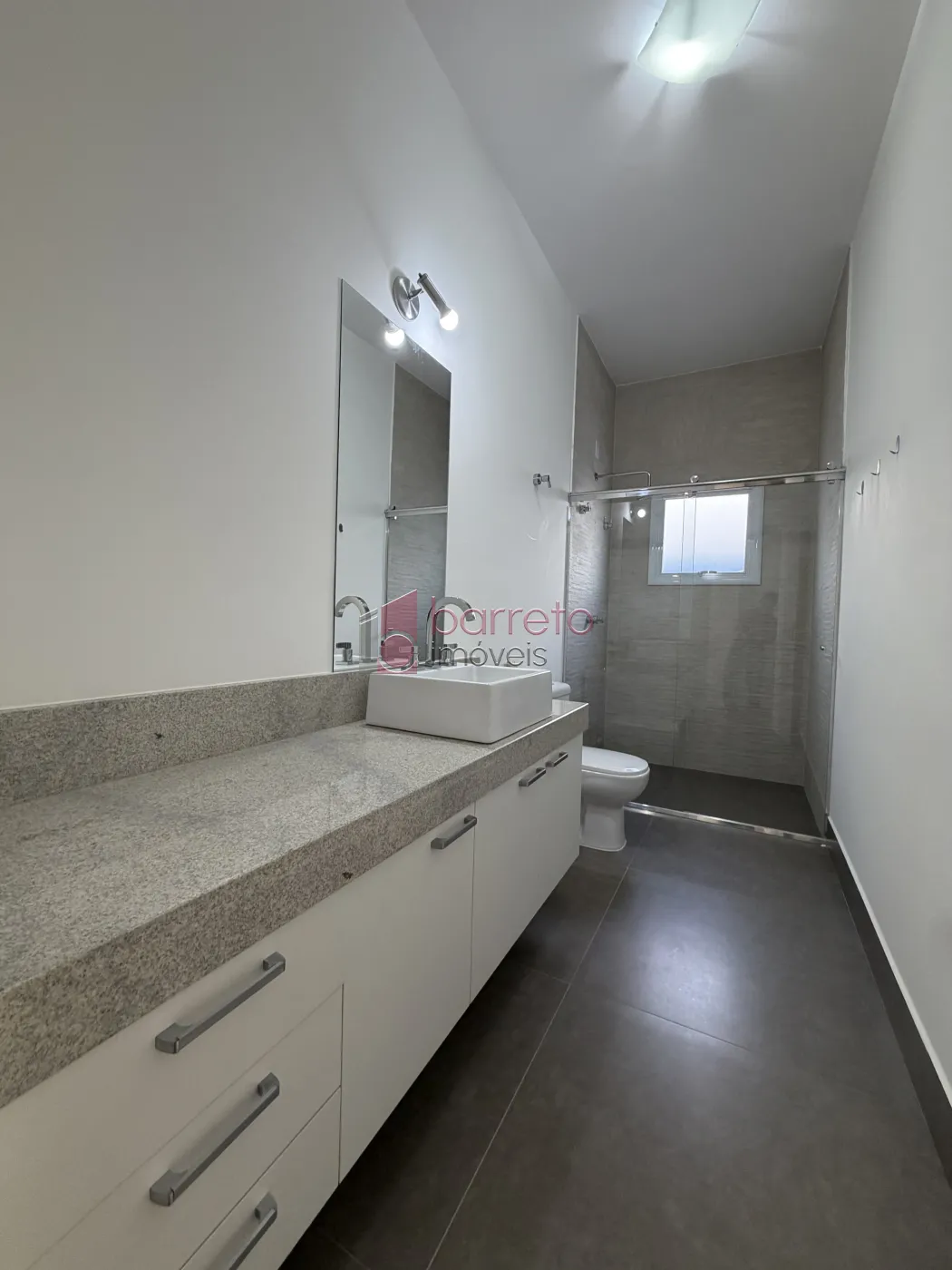 SOBRADO À VENDA – 04 QUARTOS – RESERVA DA SERRA – JUNDIAÍ/SP