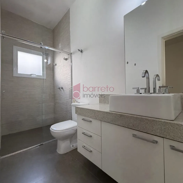 SOBRADO À VENDA – 04 QUARTOS – RESERVA DA SERRA – JUNDIAÍ/SP