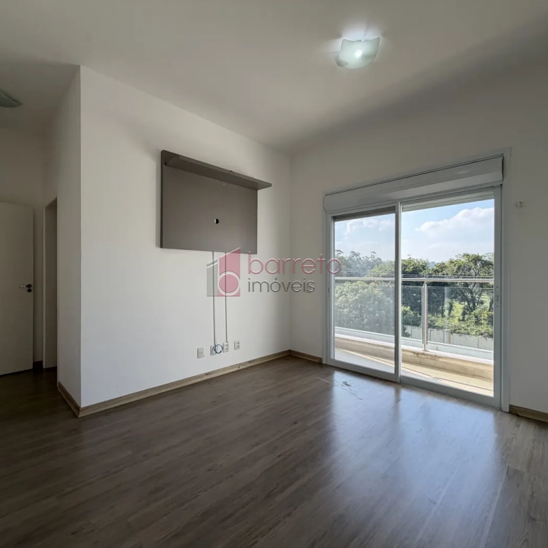 SOBRADO À VENDA – 04 QUARTOS – RESERVA DA SERRA – JUNDIAÍ/SP