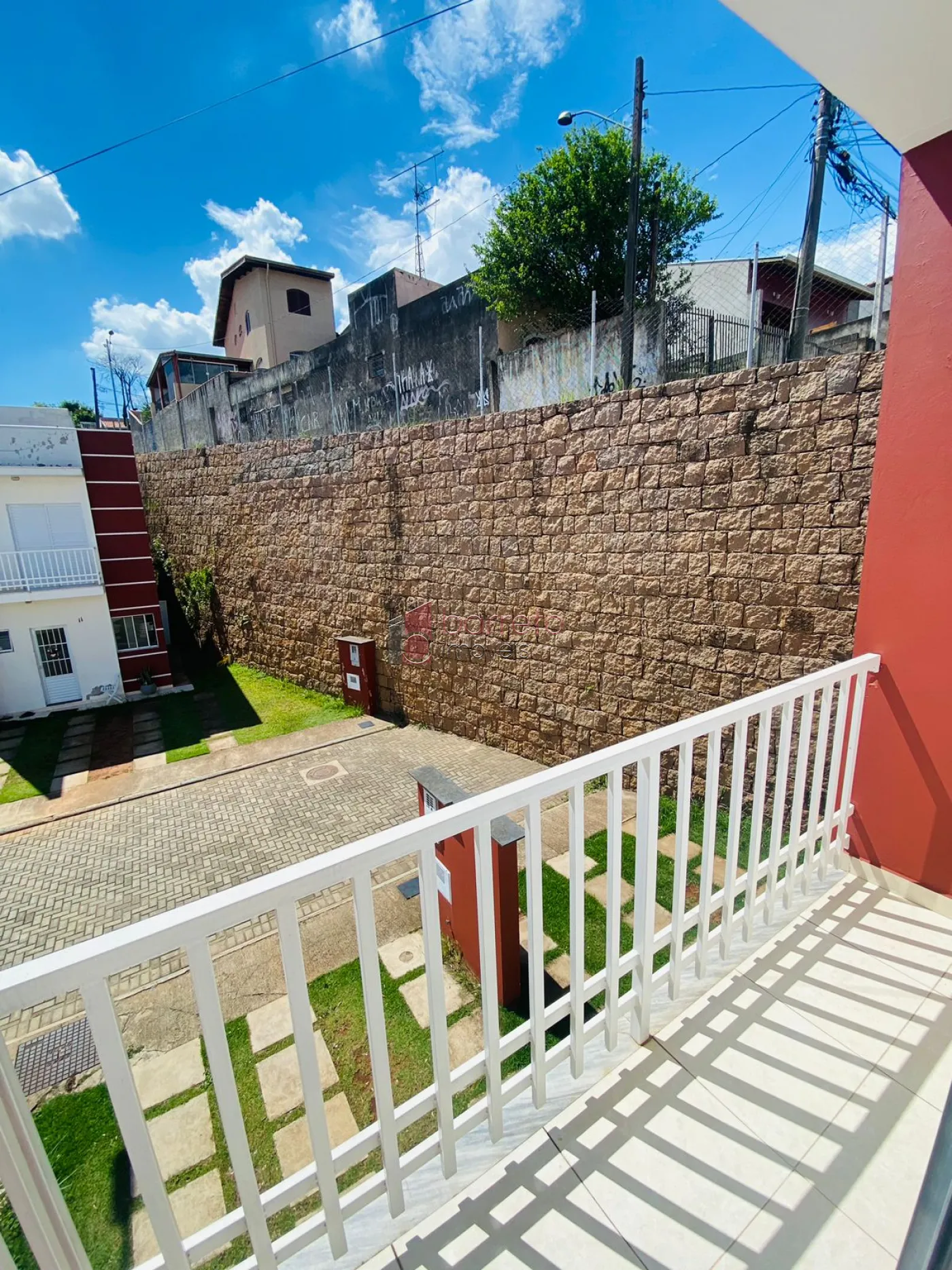 CASA À VENDA NO CONDOMÍNIO RESIDENCIAL DONA NINA – JARDIM TULIPAS – JUNDIAÍ/SP