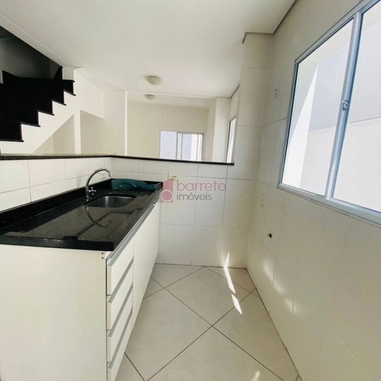 CASA À VENDA E LOCAÇÃO NO CONDOMÍNIO RESIDENCIAL DONA NINA – JUNDIAÍ/SP