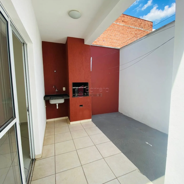 CASA À VENDA E LOCAÇÃO NO CONDOMÍNIO RESIDENCIAL DONA NINA – JUNDIAÍ/SP