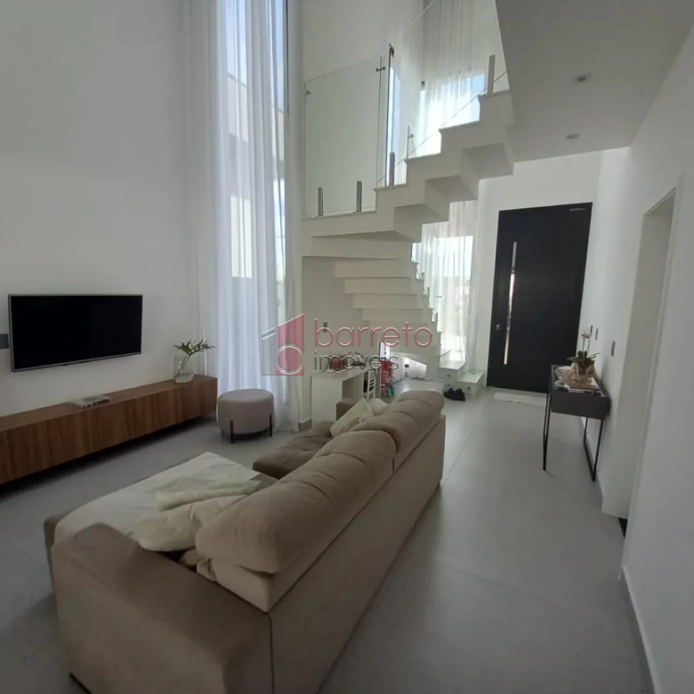 CASA COM 3 SUÍTES À VENDA NO CONDOMÍNIO RESERVA ERMIDA II – JUNDIAI/SP