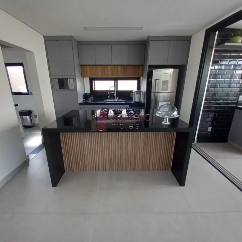 CASA COM 3 SUÍTES À VENDA NO CONDOMÍNIO RESERVA ERMIDA II – JUNDIAI/SP